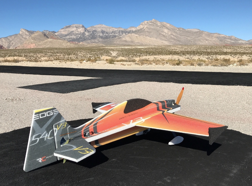 Edge 540 V3 XL Orange 1060mm Rc Factory  Voltige